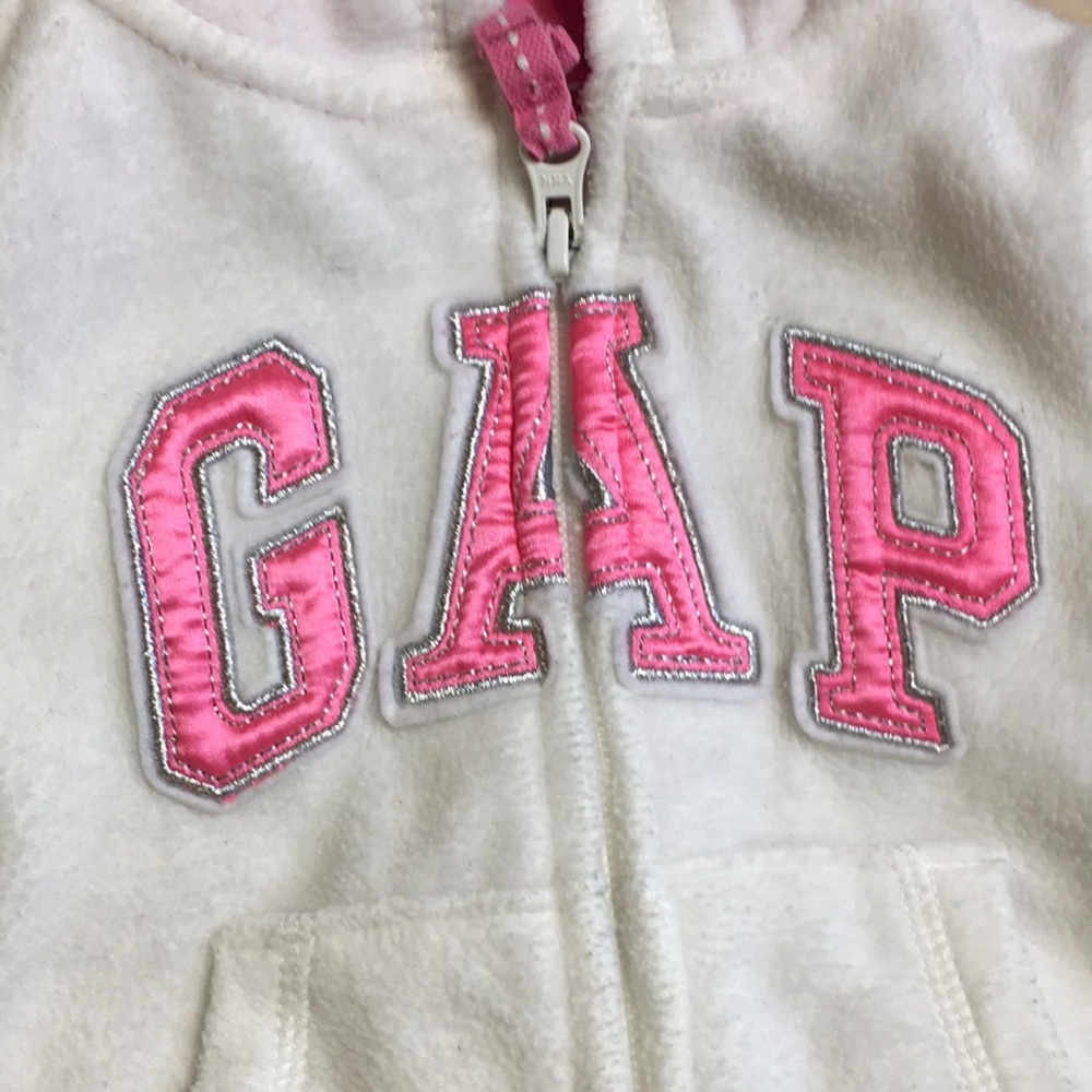 GAP Kids Baby Girl’s White & Pink Fleece 12-18 Months Hoodie Sweatshirt - Picture 2 of 5